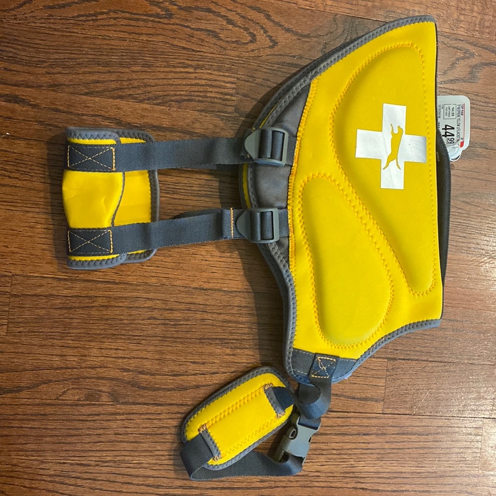Dog life jacket